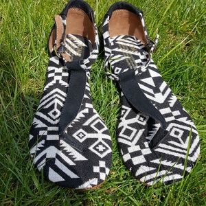 TOMS sandals